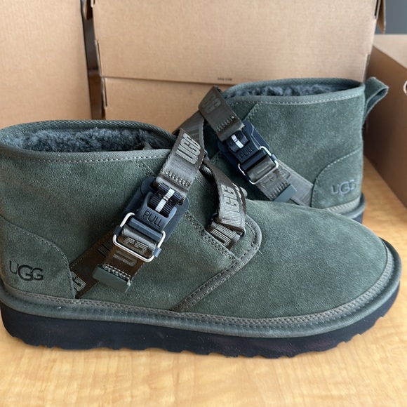 Ugg Men’s Neumel QuickClip Chukka Boot - Picture 3 of 7